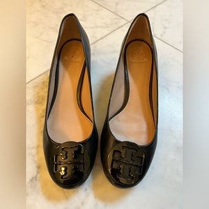 Barely won Tori Burch heels!